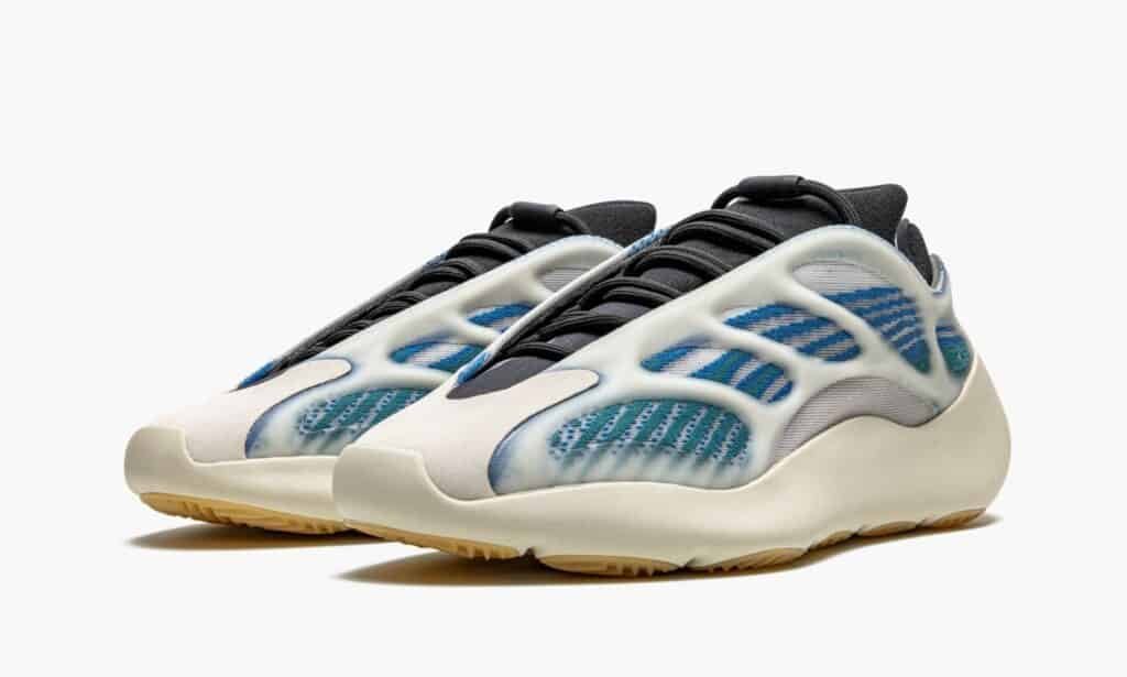flykicks yeezy boost 700 kyanite 2 sur 5